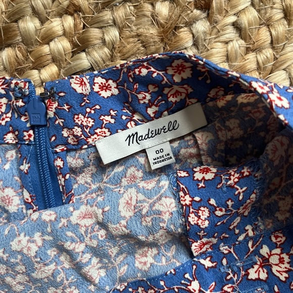 Madewell: Porch Side-Button Floral Mini Skirt in Summer Vines - Picture 4 of 6